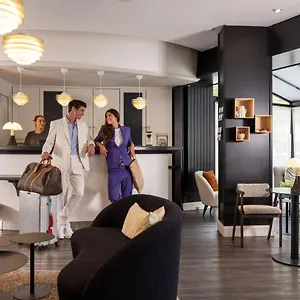 Hotel Plaza étoile, Parigi