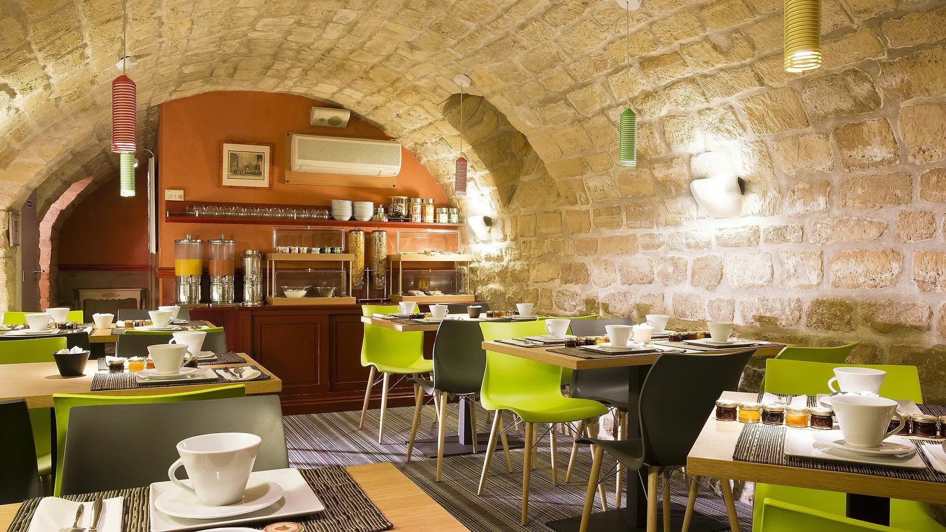 ***  Hotel Apollon Montparnasse París Francia